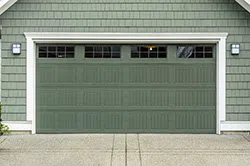 Expert Garage Doors Service Bristol, RI 401-284-7861 - residential-side